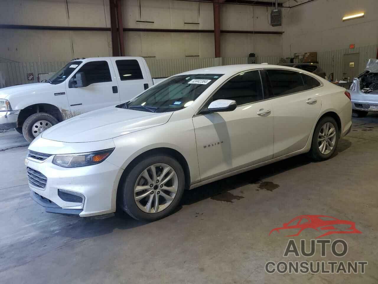 CHEVROLET MALIBU 2017 - 1G1ZE5ST0HF130066