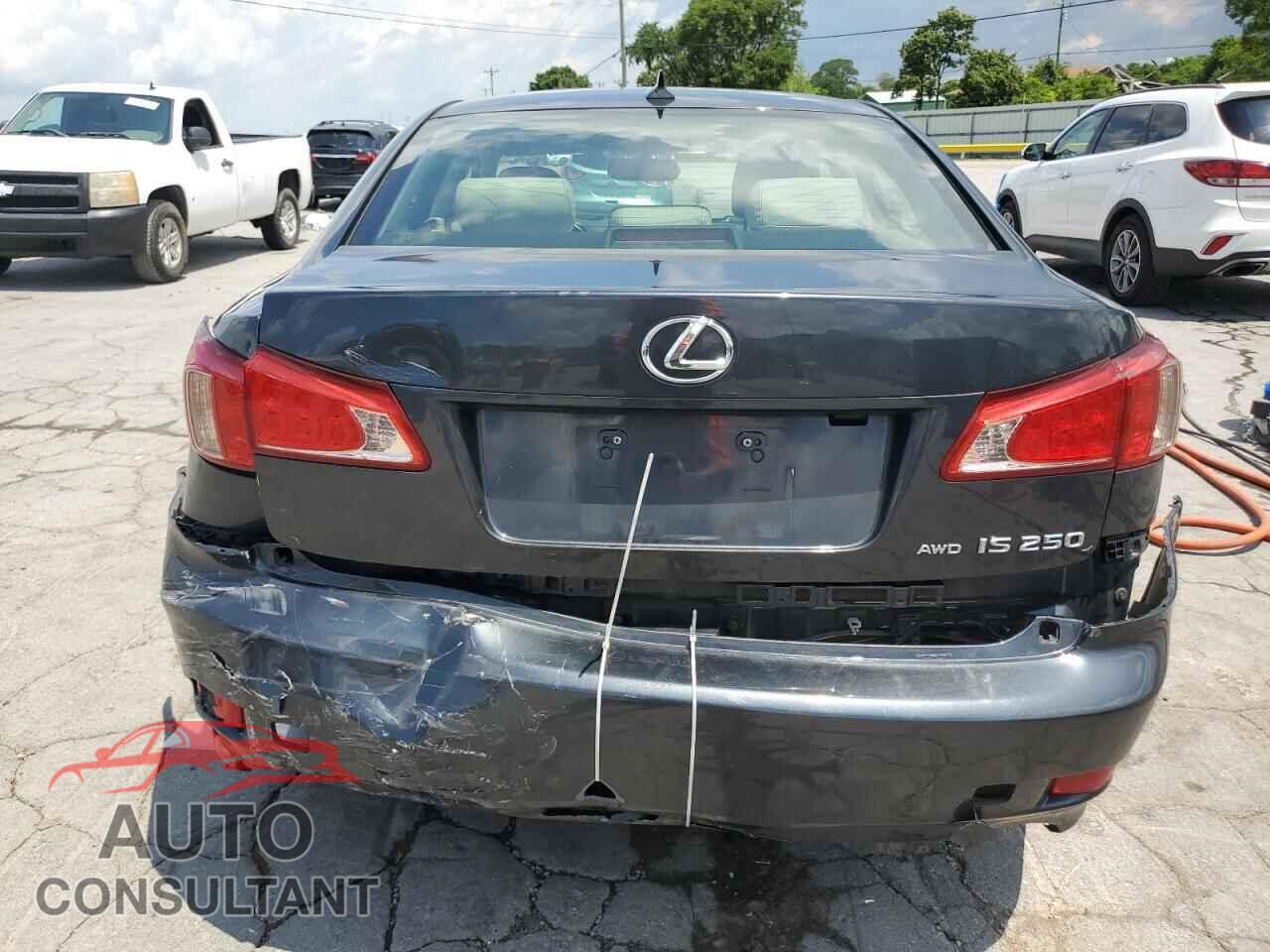 LEXUS IS 2011 - JTHCF5C24B2035099