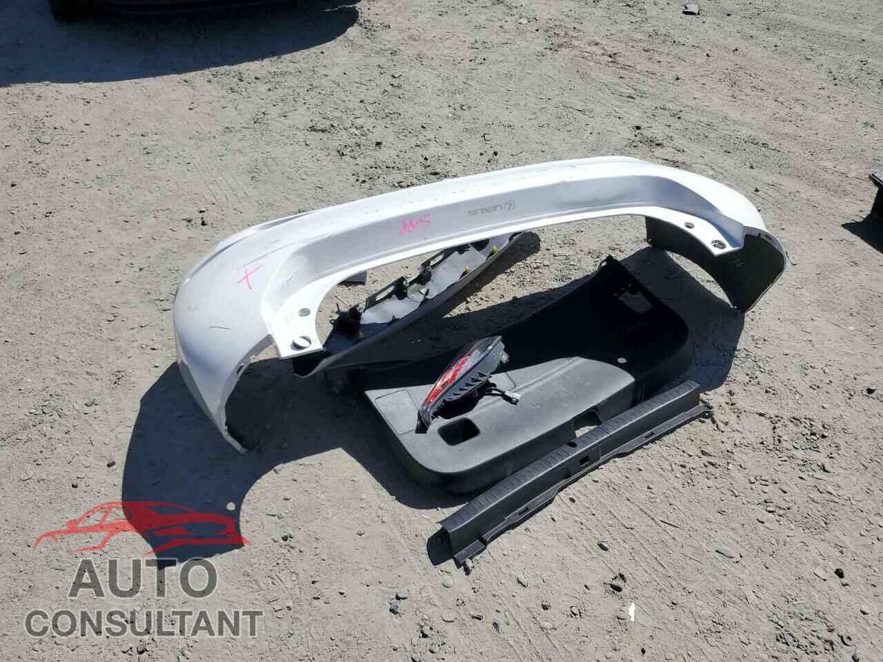 LEXUS CT 200 2011 - JTHKD5BH2B2010273