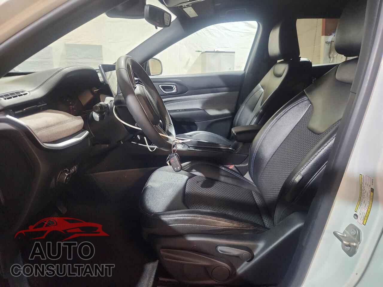 JEEP COMPASS 2024 - 3C4NJDBN4RT138725