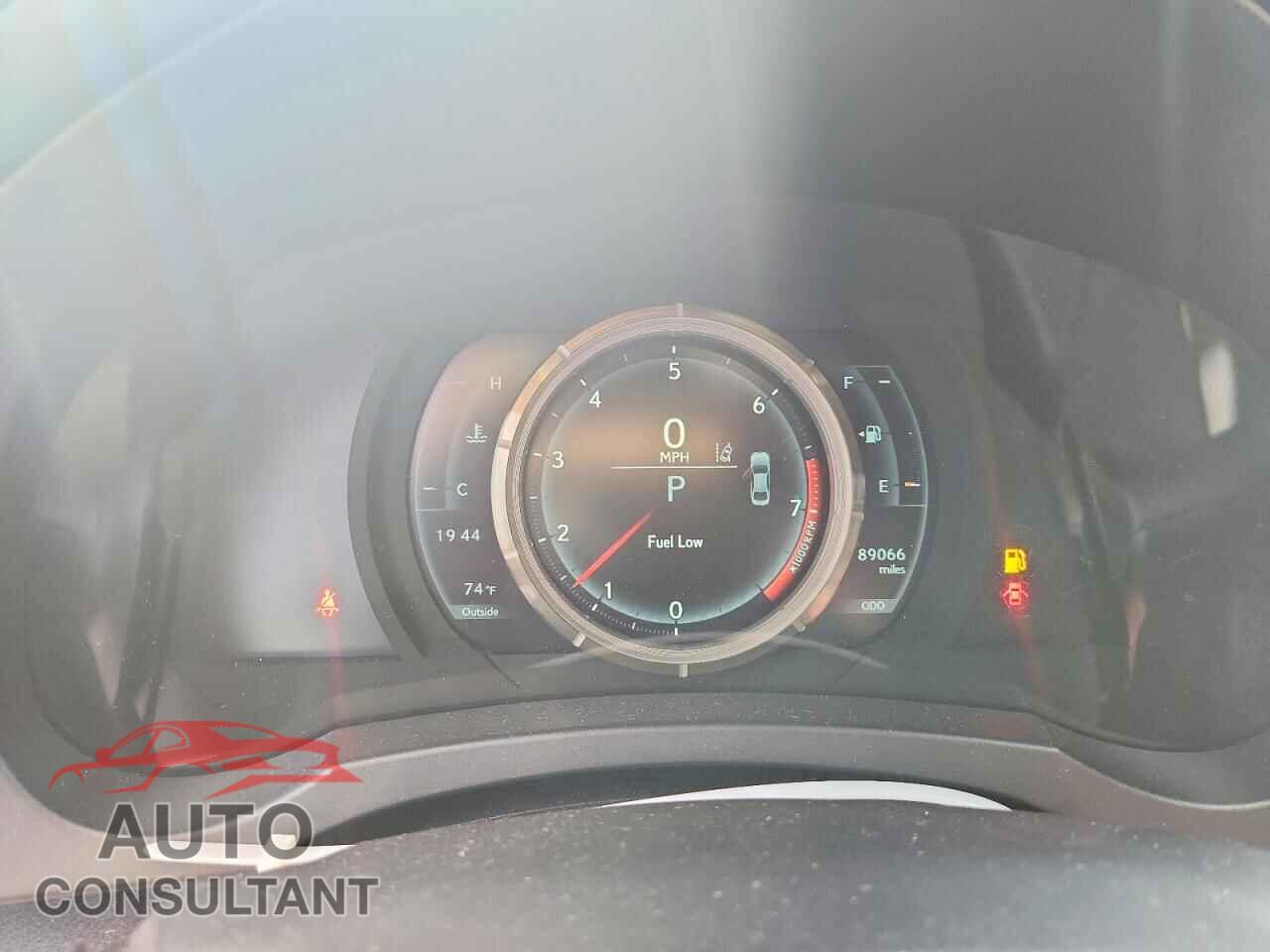 LEXUS IS 2017 - JTHCM1D21H5022928