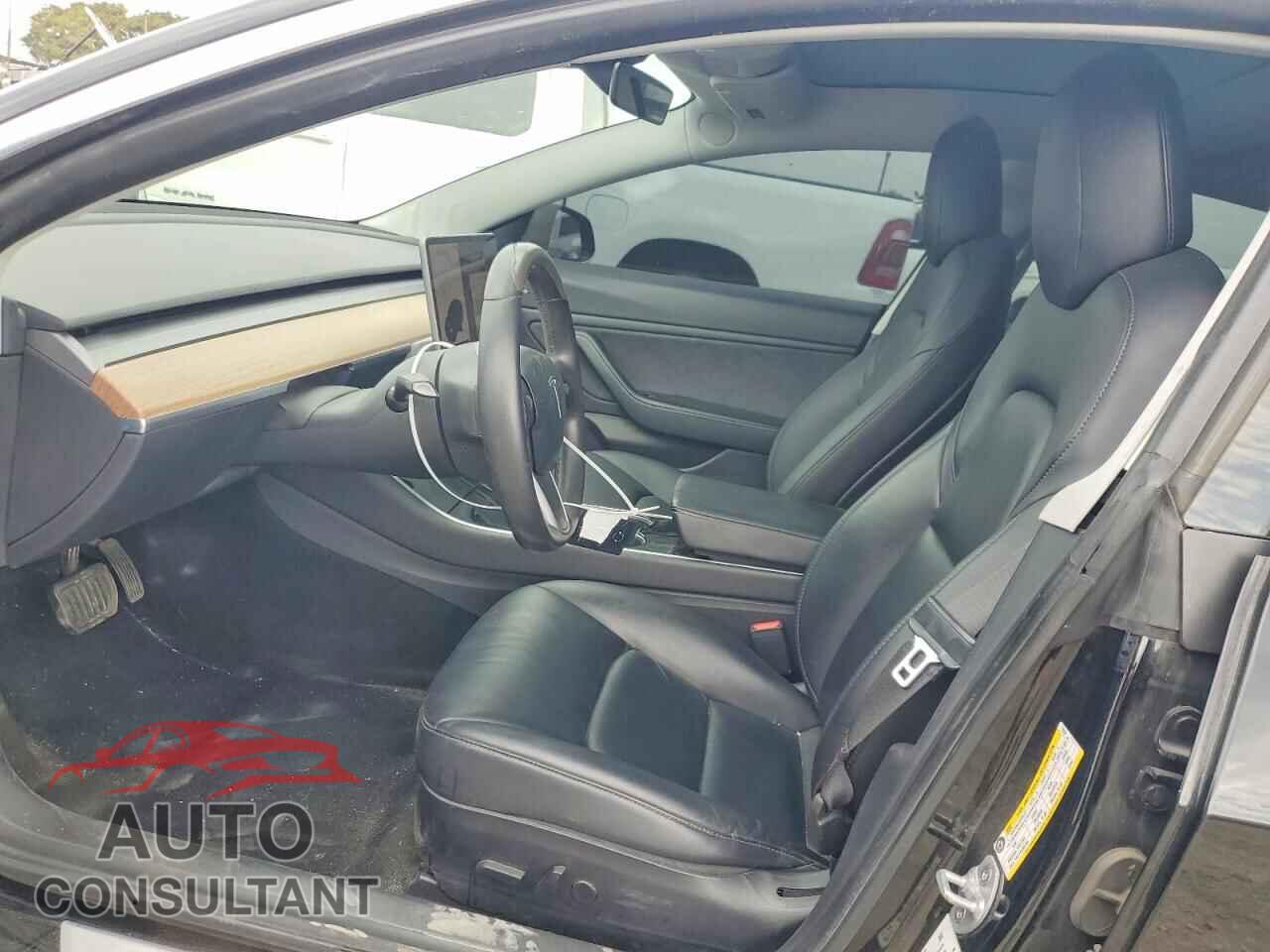 TESLA MODEL 3 2020 - 5YJ3E1EB3LF710501