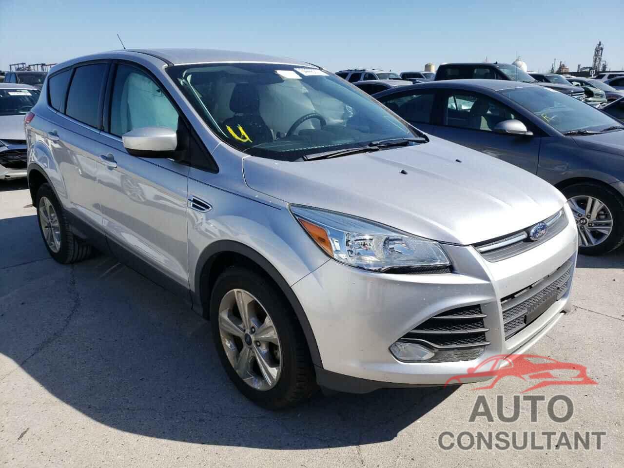 FORD ESCAPE 2016 - 1FMCU0GX2GUC50987