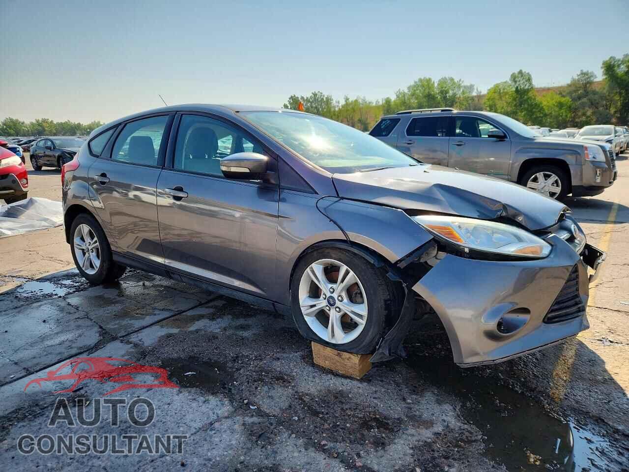 FORD FOCUS 2014 - 1FADP3K22EL431027