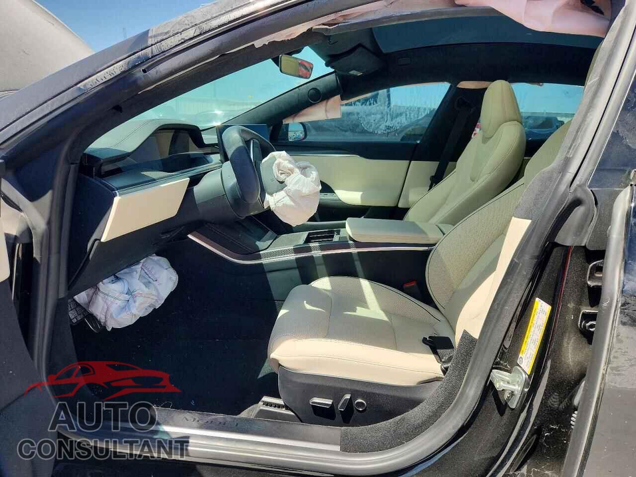 TESLA MODEL S 2023 - 5YJSA1E60PF513978