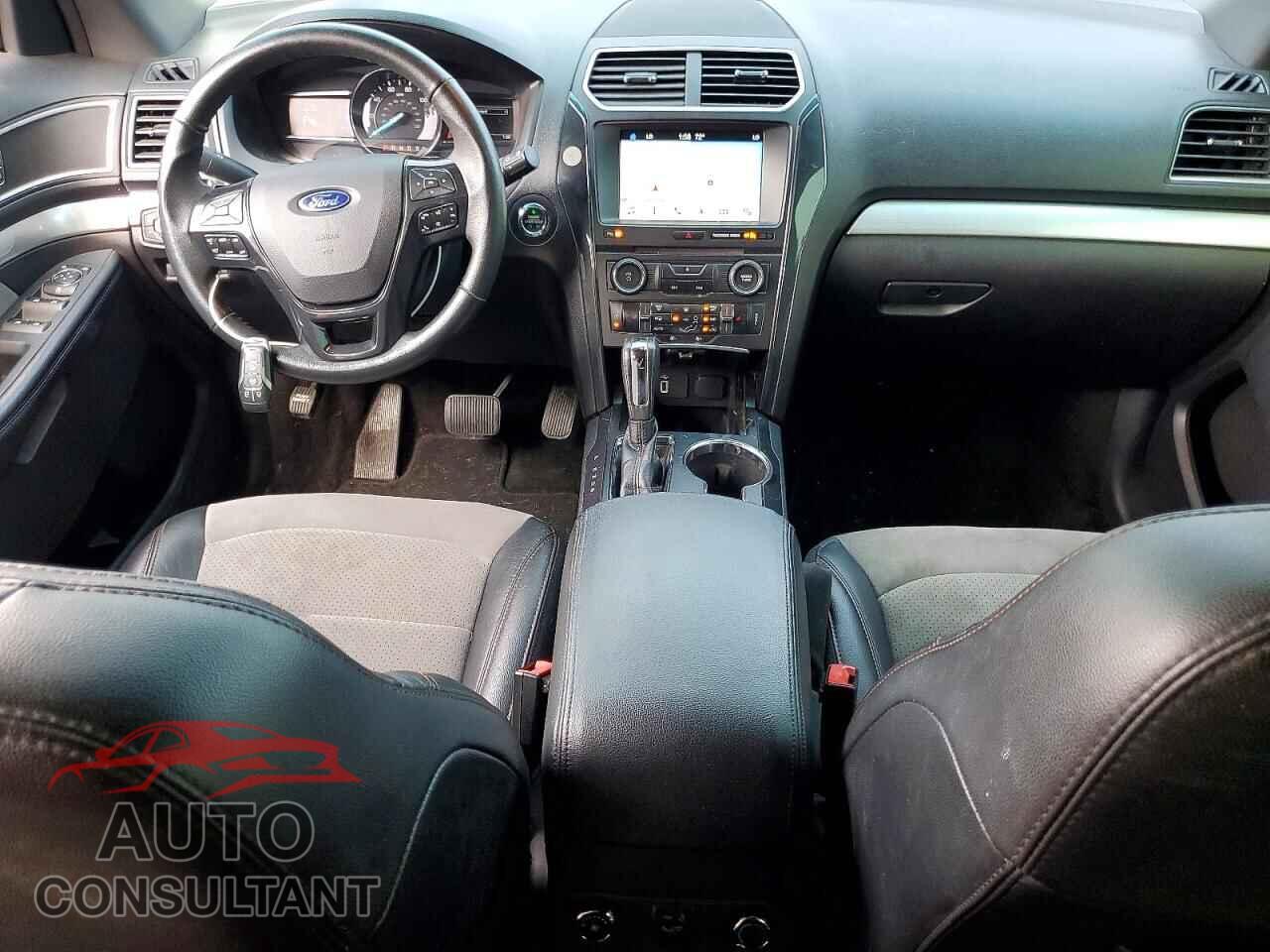 FORD EXPLORER 2017 - 1FM5K8D81HGB58750