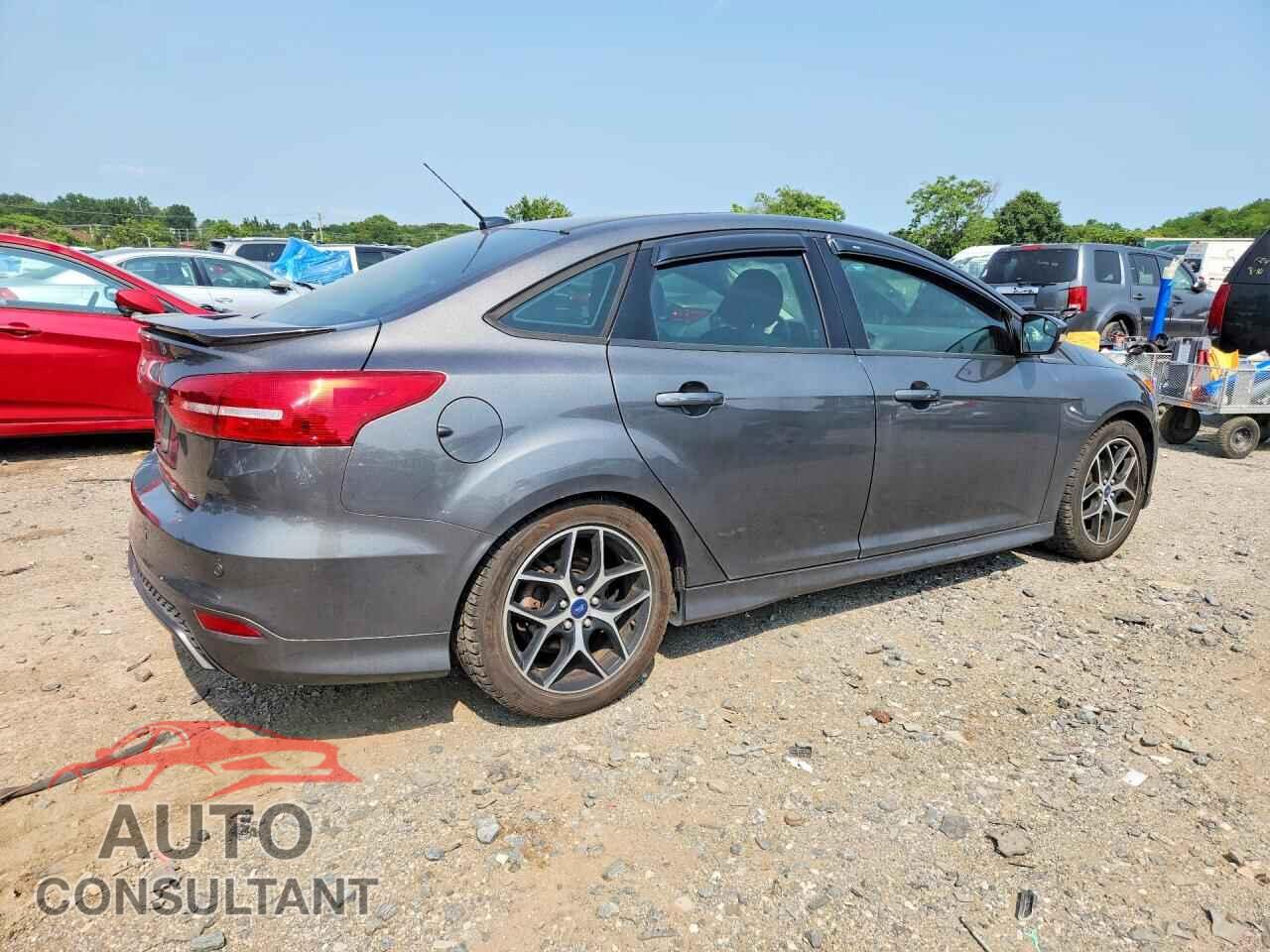 FORD FOCUS 2015 - 1FADP3F24FL237885