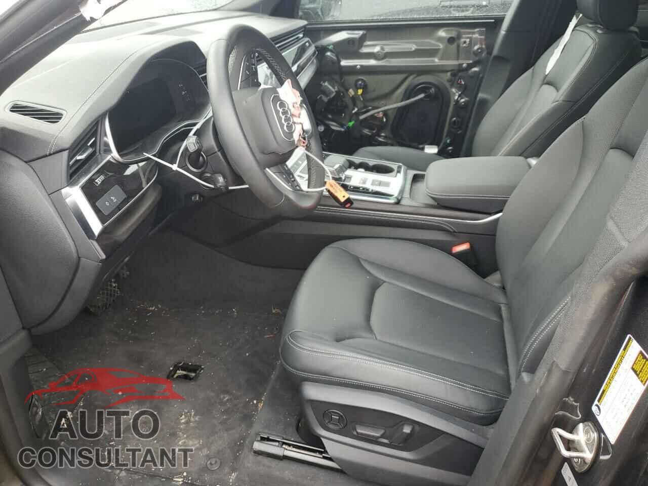 AUDI Q8 2023 - WA1EVBF12PD035302