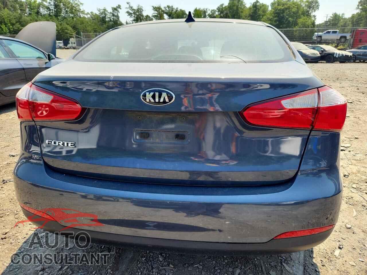 KIA FORTE 2016 - KNAFK4A62G5558862
