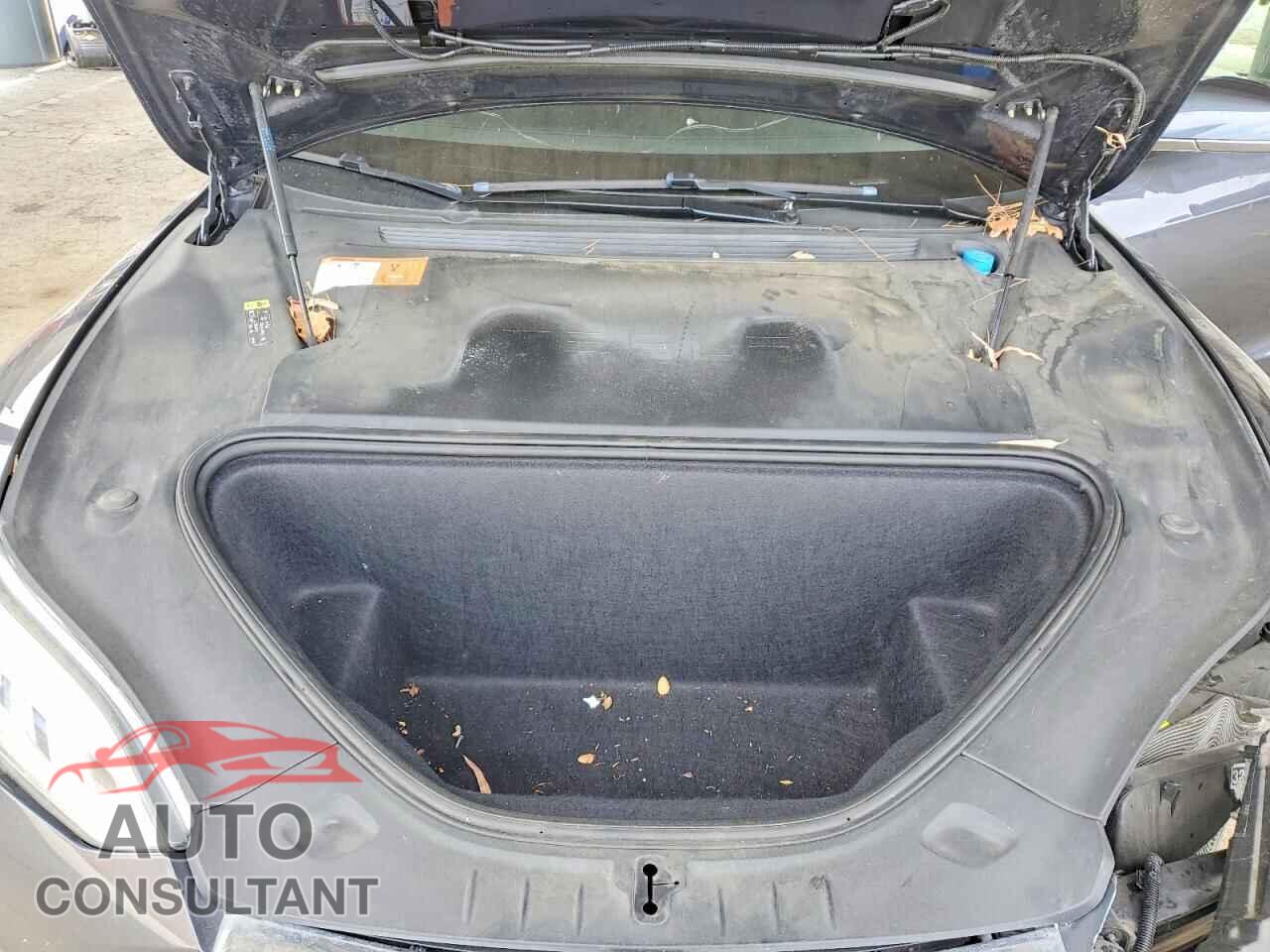 TESLA MODEL S 2018 - 5YJSA1E26JF270407