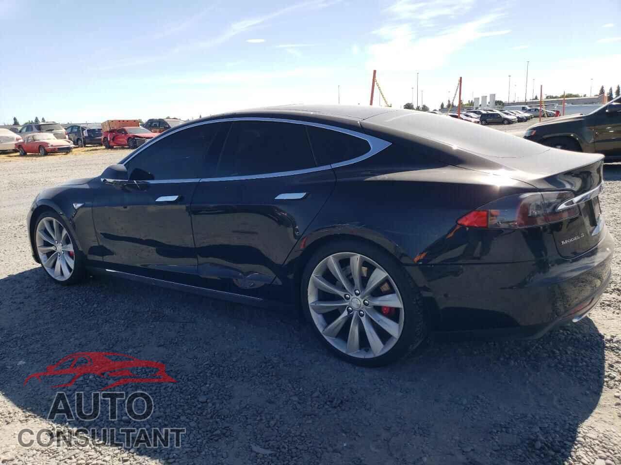 TESLA MODEL S 2014 - 5YJSA1H20EFP65767