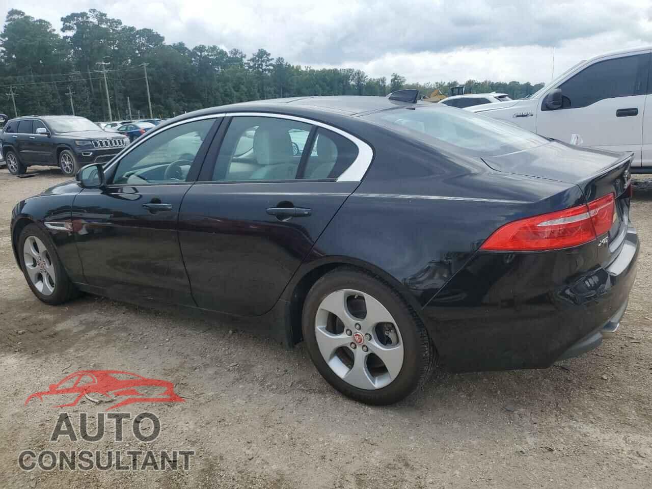JAGUAR XE 2017 - SAJAR4BG7HA976148