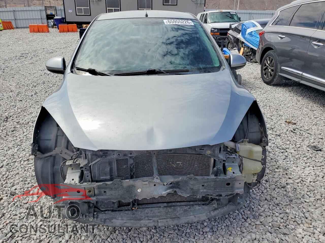MAZDA 2 2013 - JM1DE1LY7D0158268