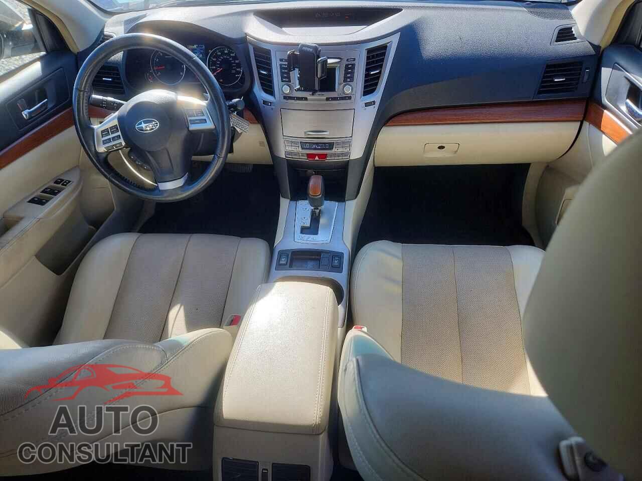 SUBARU OUTBACK 2014 - 4S4BRBLC8E3326176
