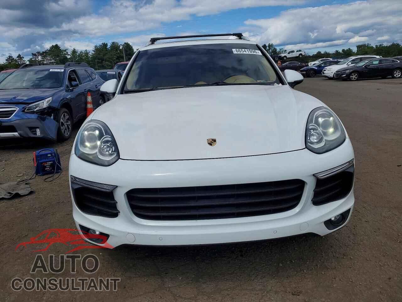PORSCHE CAYENNE 2016 - WP1AA2A20GLA10841