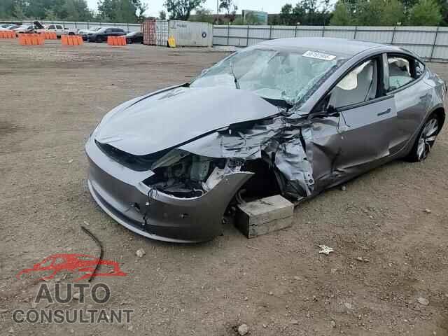 TESLA MODEL 3 2025 - 5YJ3E1EA2SF076605
