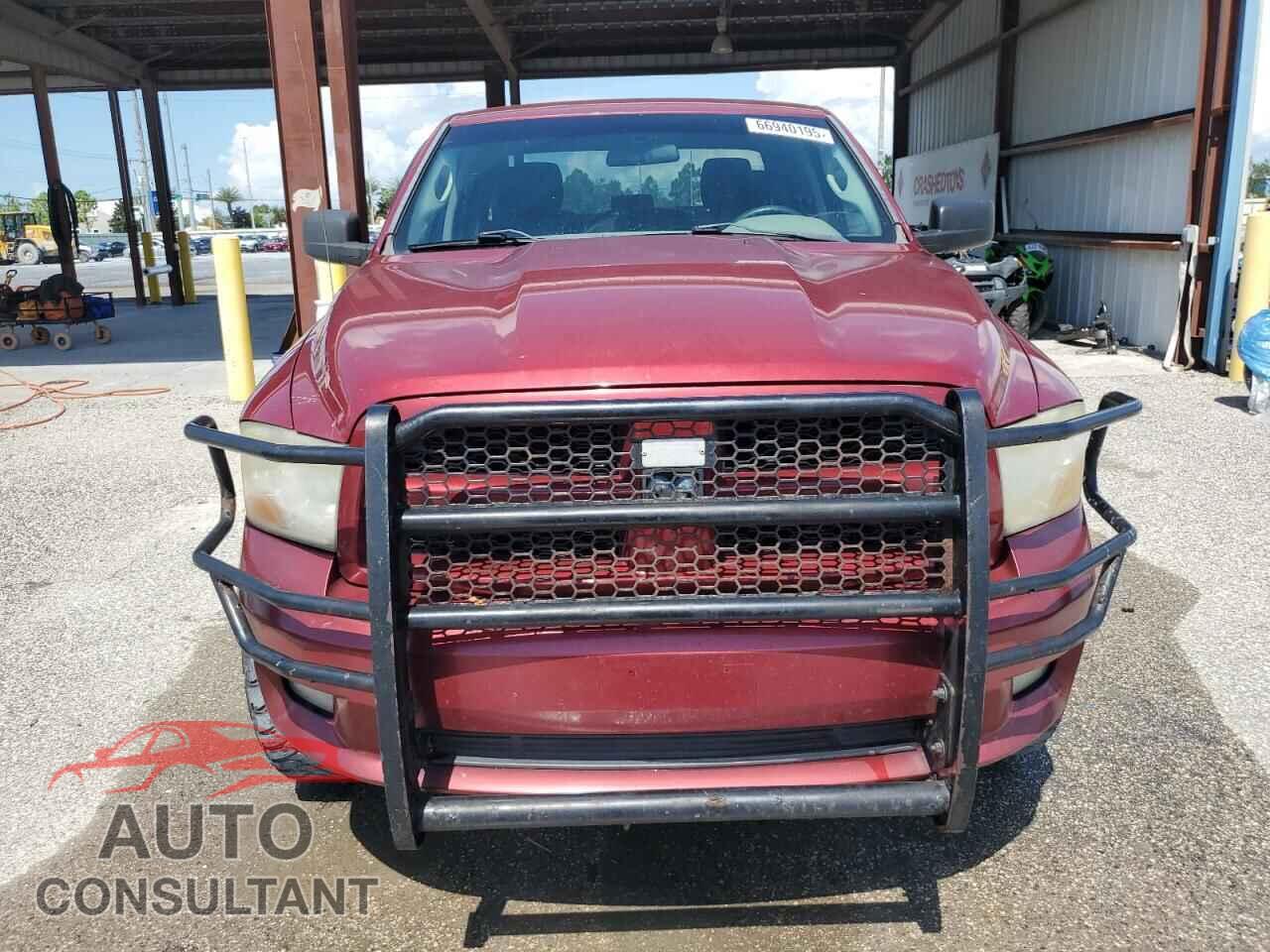 DODGE RAM 1500 2012 - 1C6RD7FT5CS226282