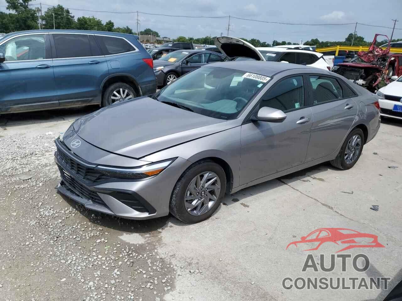 HYUNDAI ELANTRA 2024 - KMHLM4DG1RU713250
