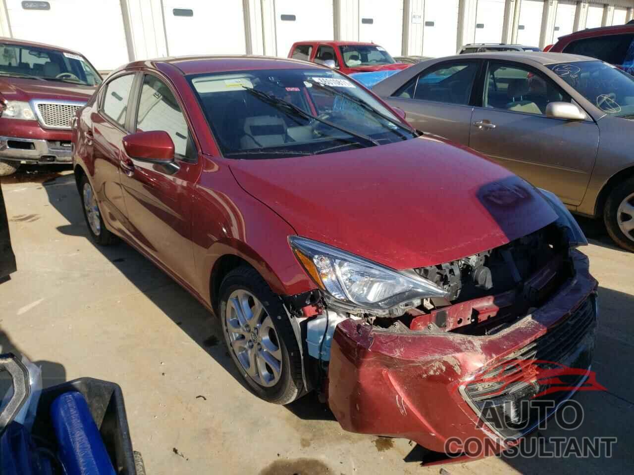 TOYOTA YARIS 2018 - 3MYDLBYV9JY328191