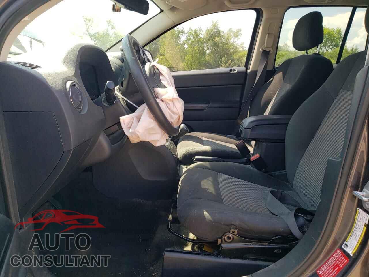 JEEP COMPASS 2017 - 1C4NJCBA6HD186562