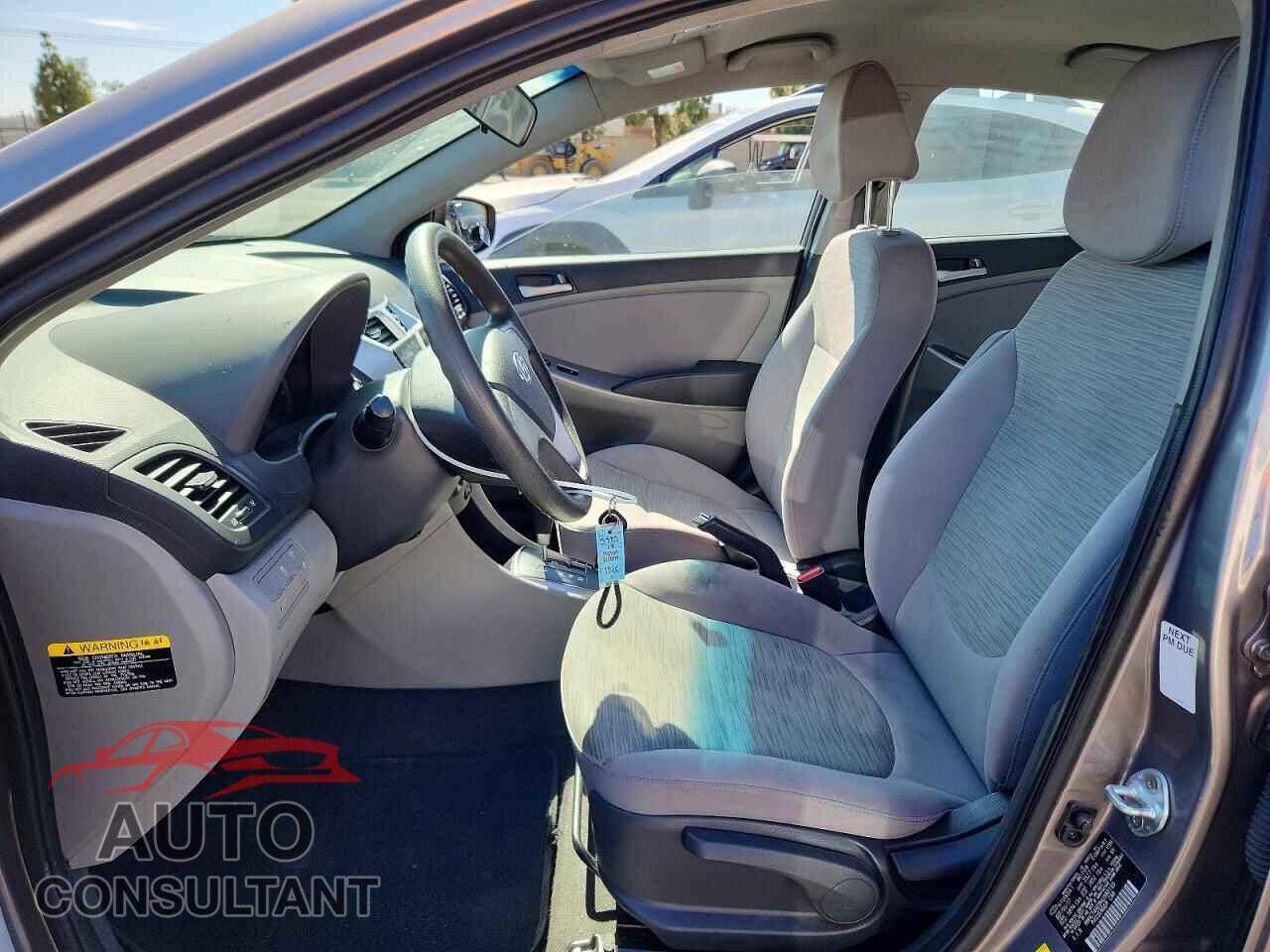 HYUNDAI ACCENT 2017 - KMHCT4AE8HU380193