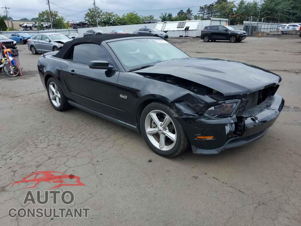 FORD MUSTANG 2012 - 1ZVBP8FF8C5268460