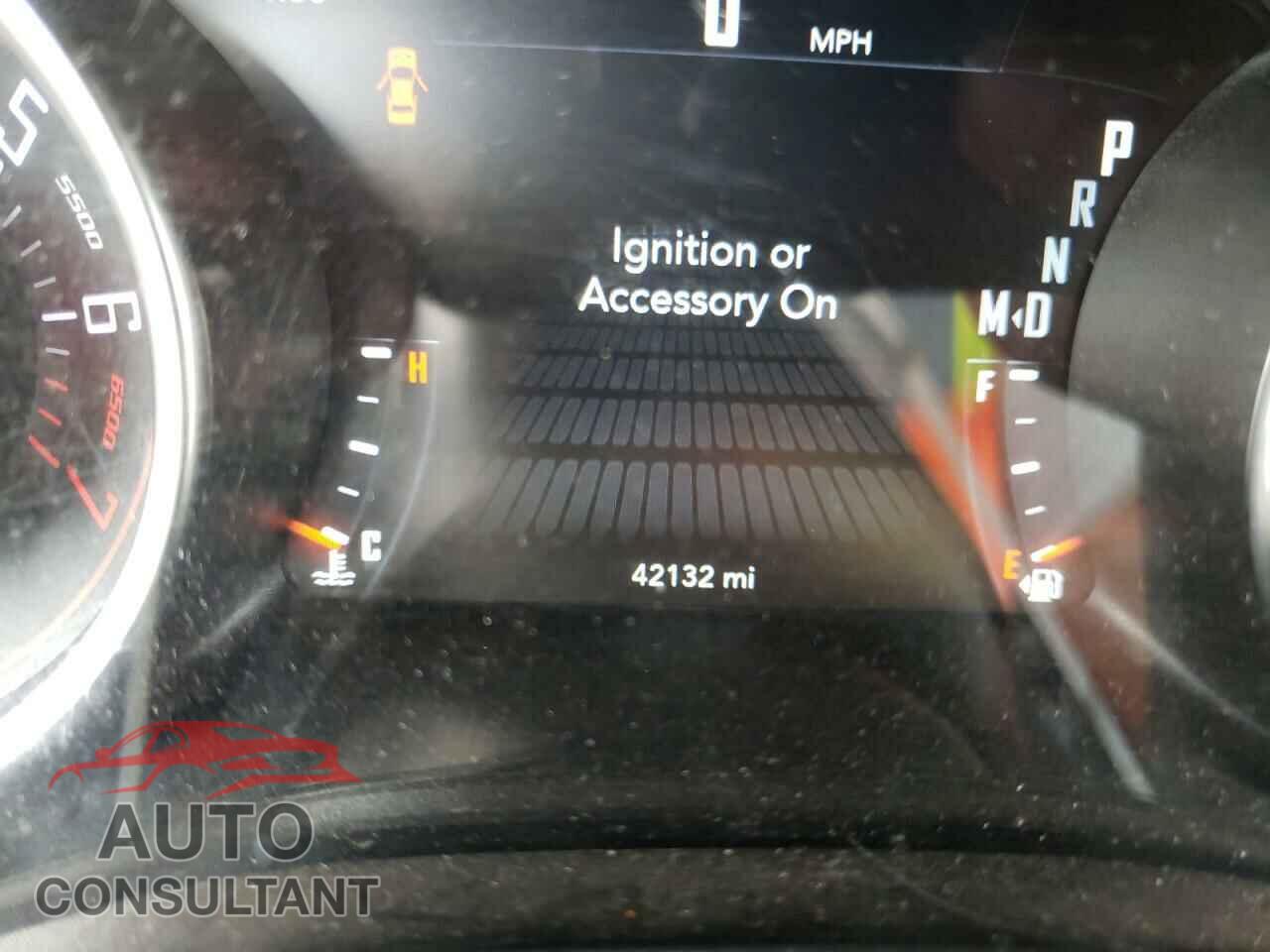 DODGE CHALLENGER 2019 - 2C3CDZAG8KH672103