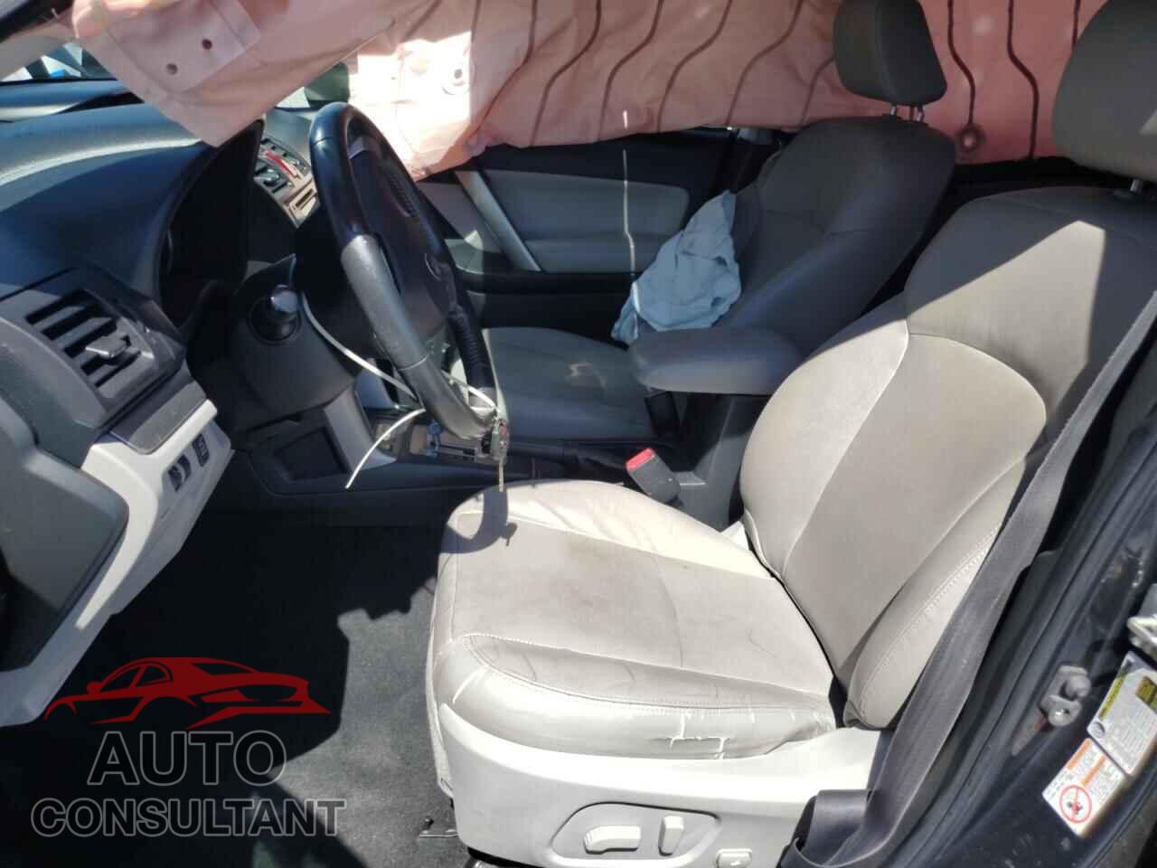 SUBARU FORESTER 2014 - JF2SJAJC7EH445205