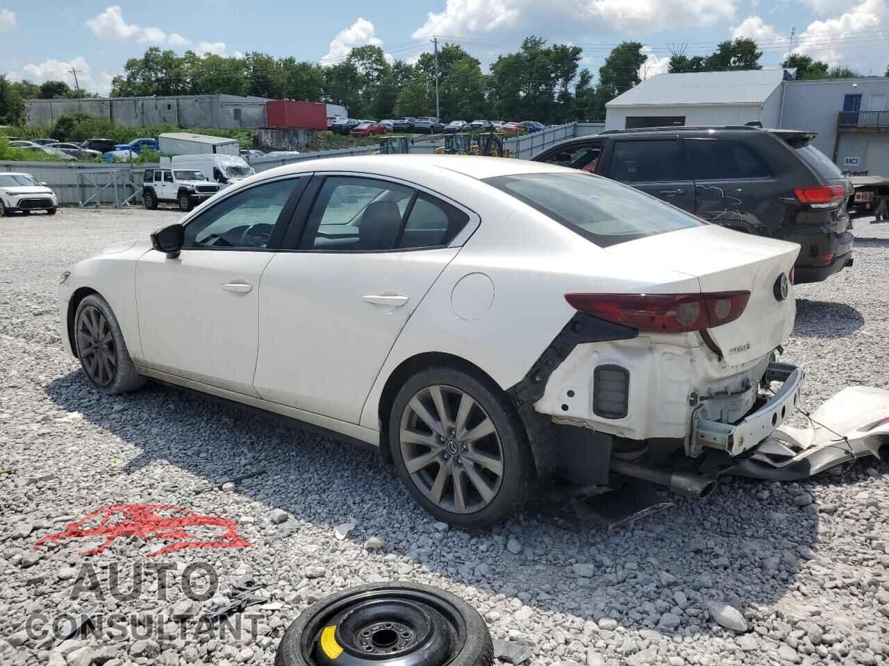 MAZDA 3 2021 - JM1BPABL2M1334046