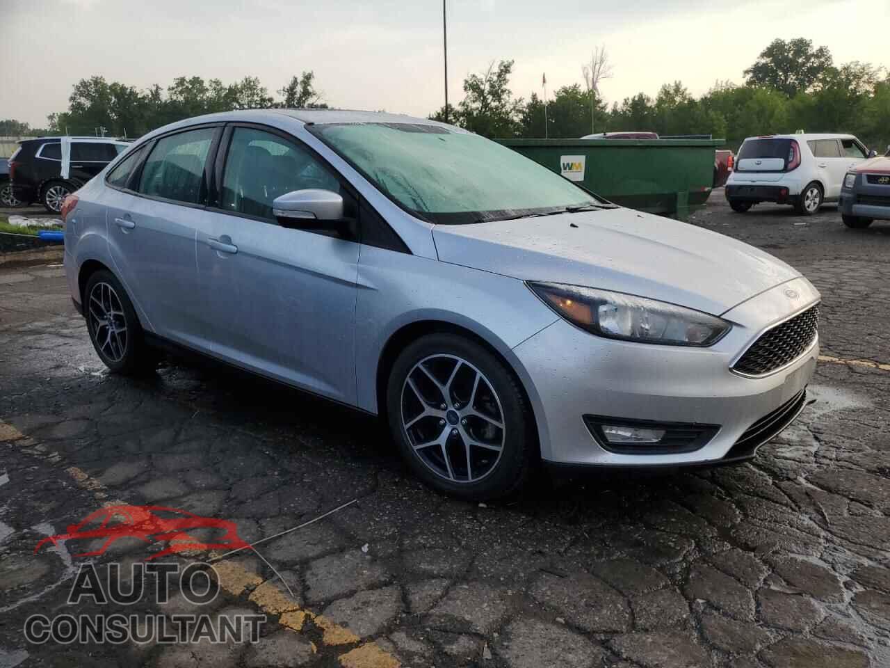 FORD FOCUS 2017 - 1FADP3H24HL295222