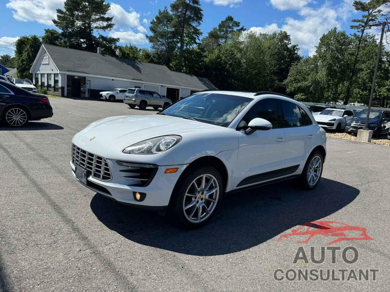 PORSCHE MACAN 2016 - WP1AB2A54GLB50415
