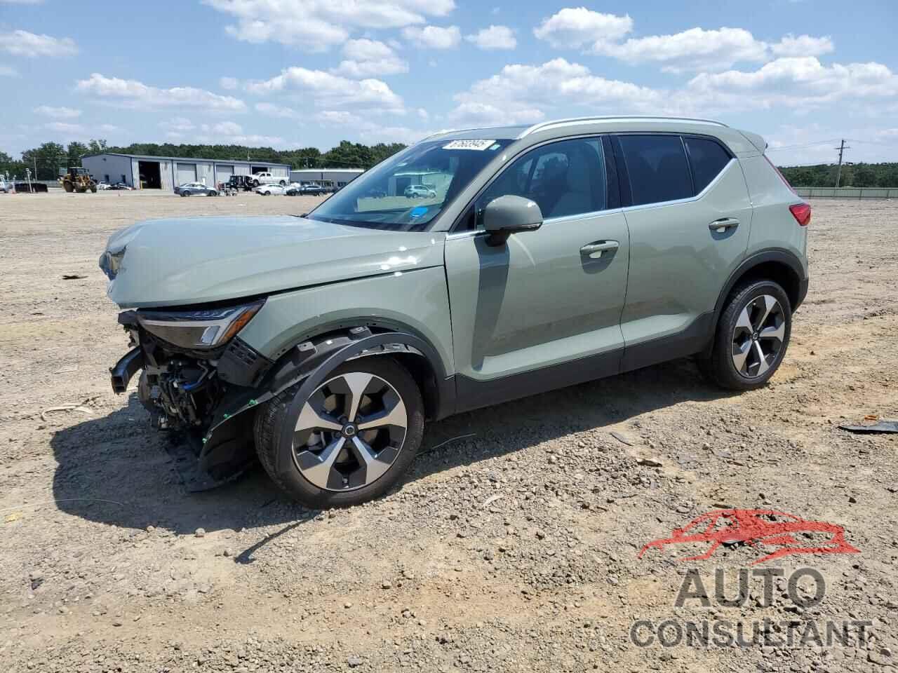 VOLVO XC40 PLUS 2023 - YV4L12UN5P2089118