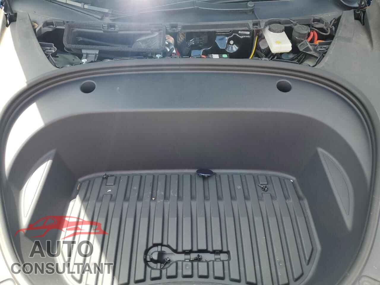 TESLA MODEL 3 2023 - 5YJ3E1EA5PF671035