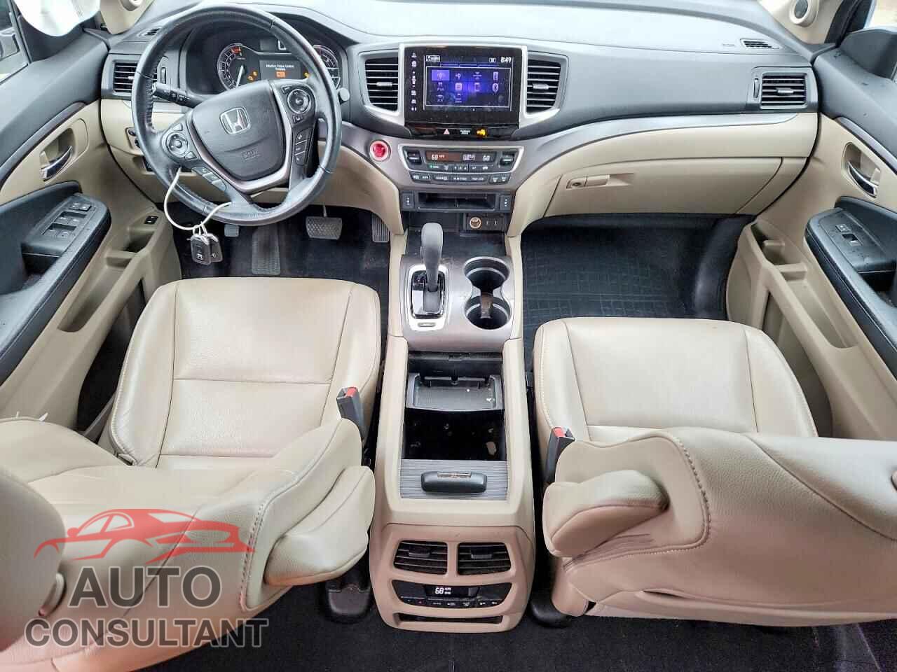 HONDA PILOT 2017 - 5FNYF5H64HB025794