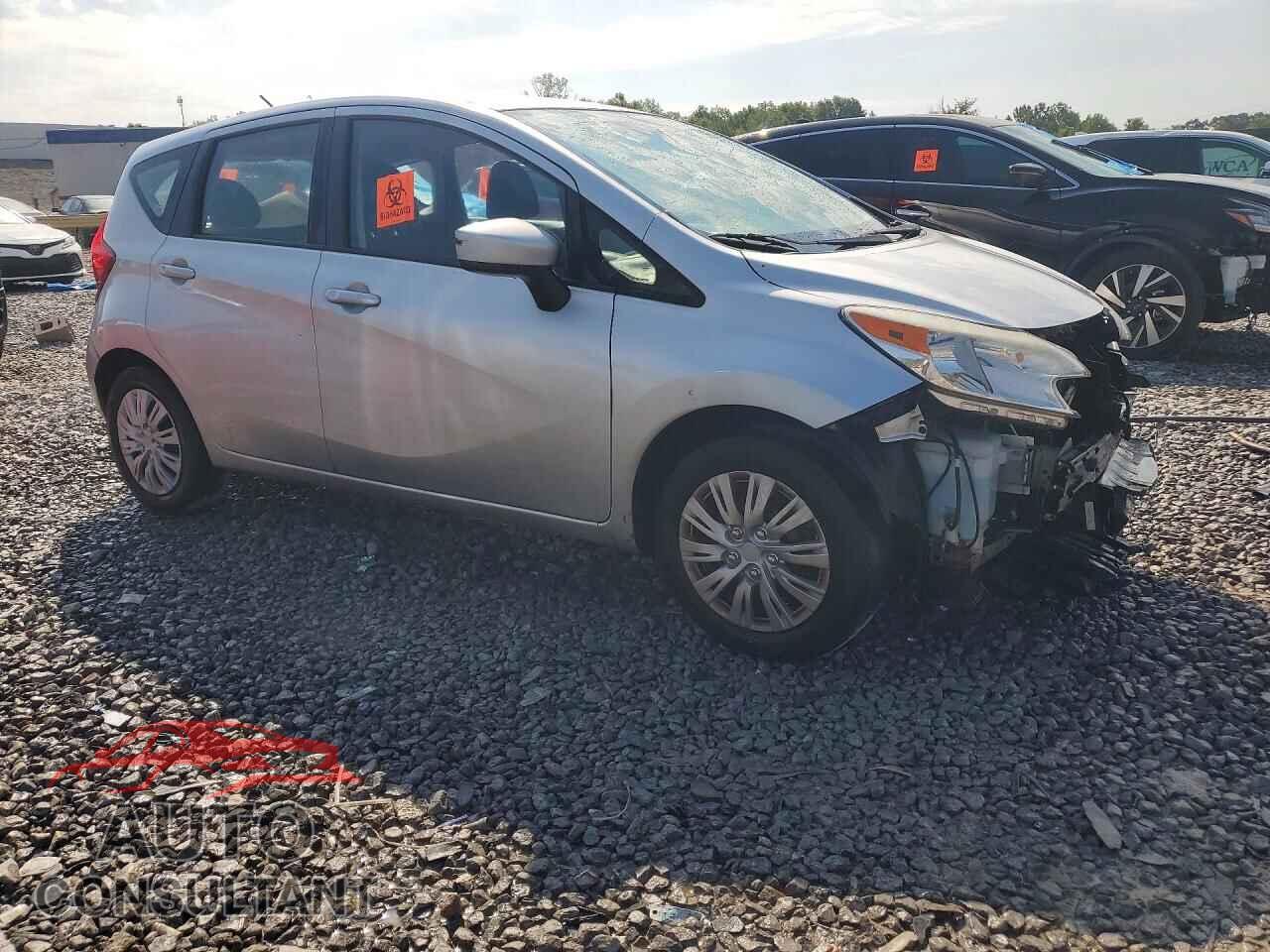 NISSAN VERSA 2015 - 3N1CE2CP4FL373804