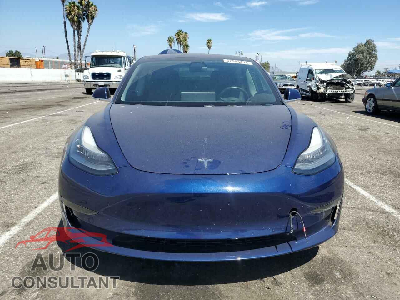 TESLA MODEL 3 2018 - 5YJ3E1EB7JF092063