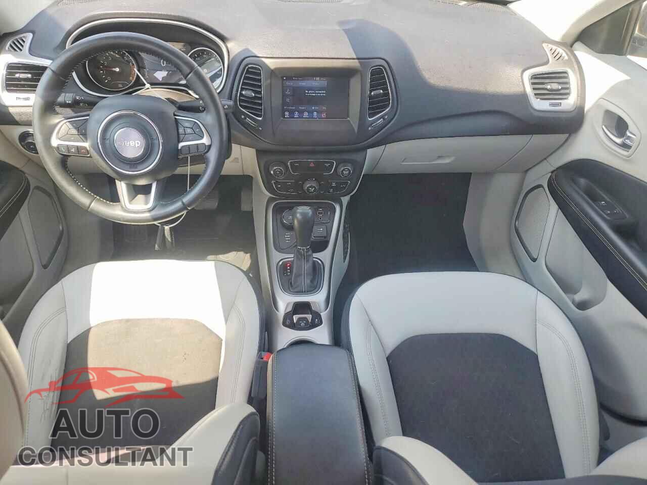 JEEP COMPASS 2017 - 3C4NJDBB4HT641319