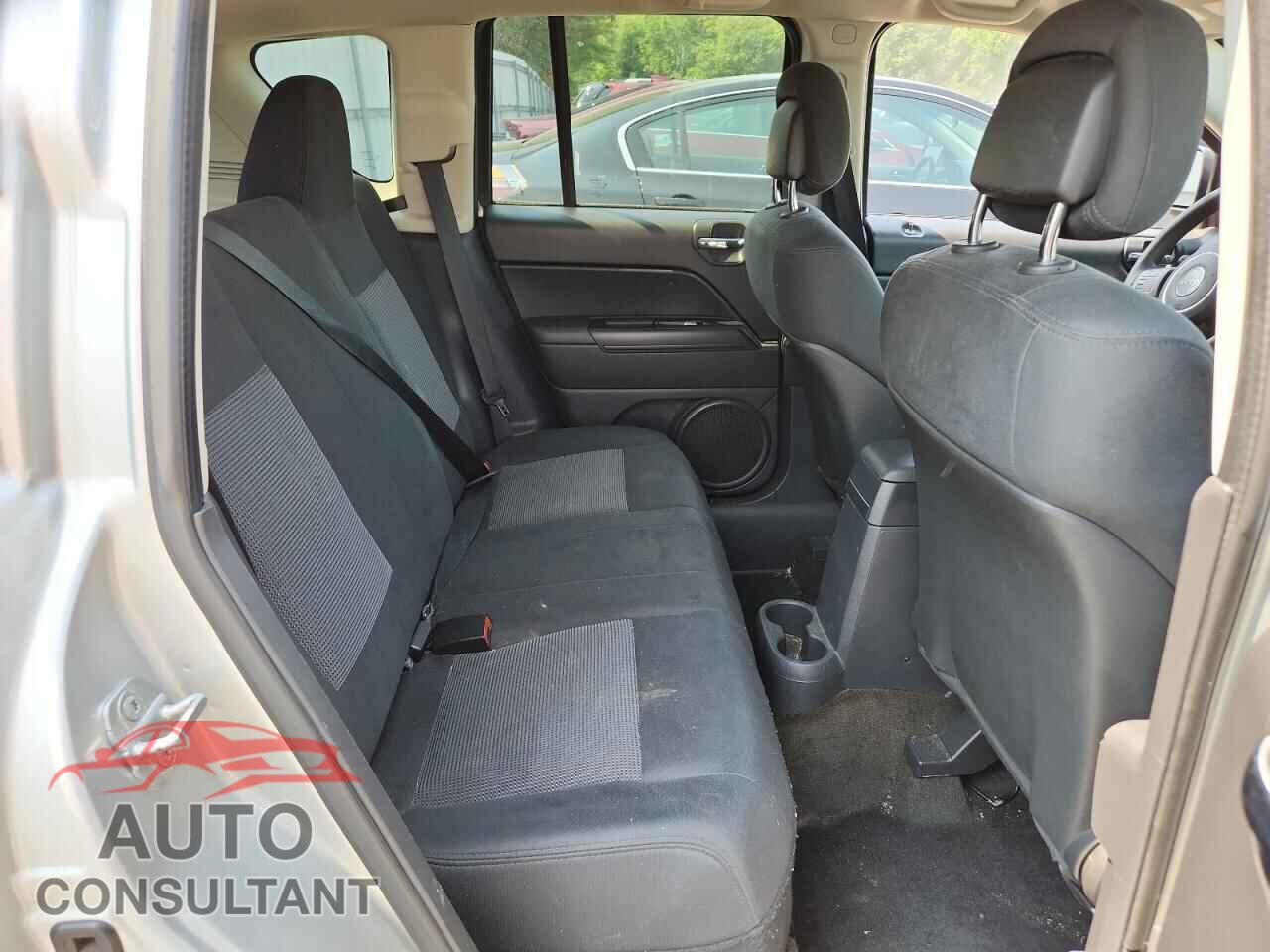 JEEP COMPASS 2013 - 1C4NJDBB2DD281466