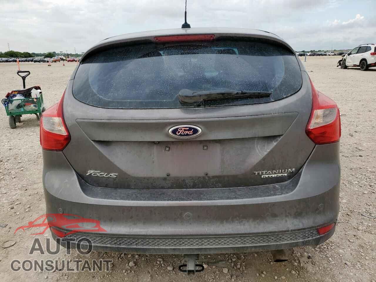 FORD FOCUS 2014 - 1FADP3N21EL458764
