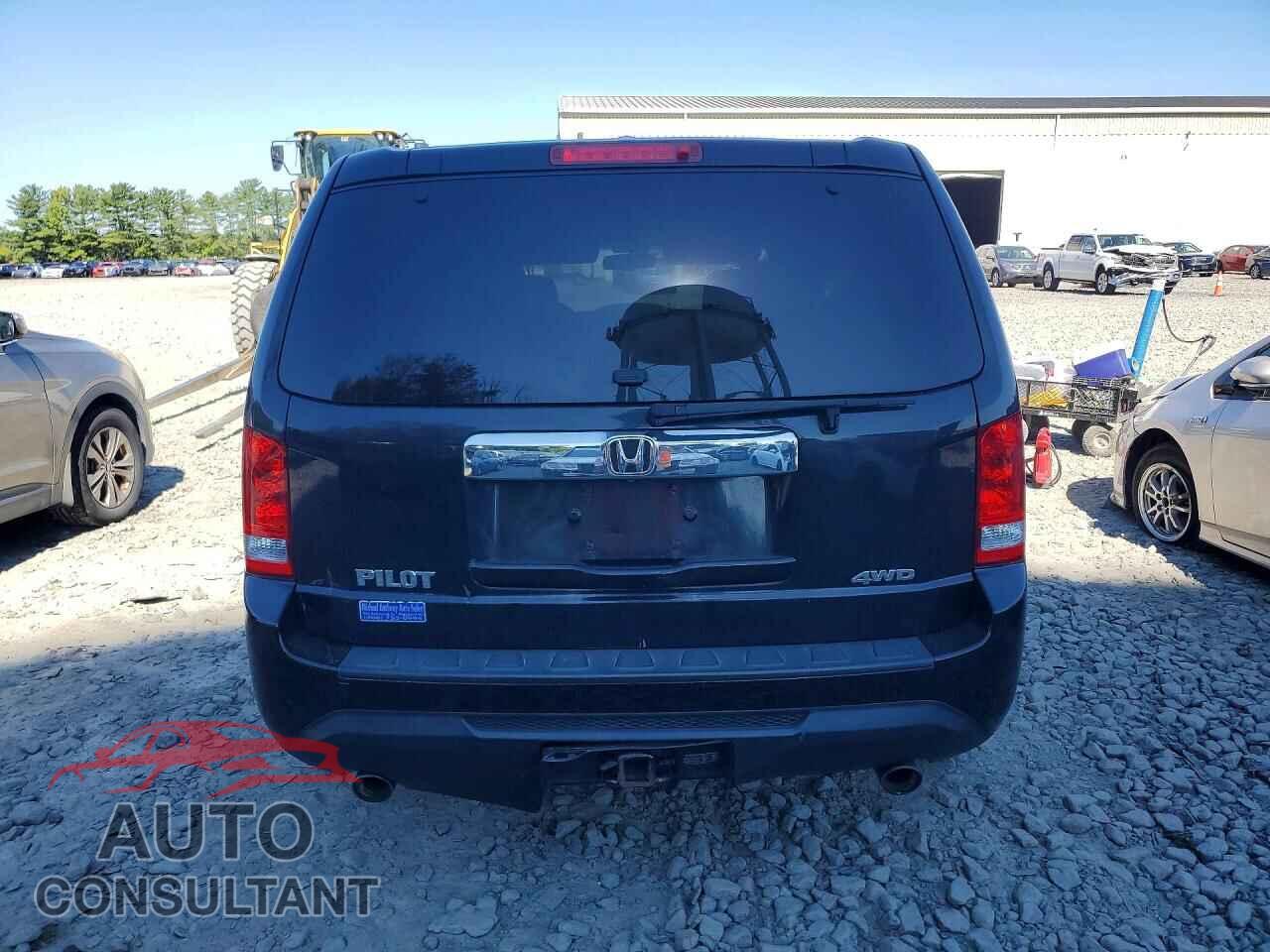 HONDA PILOT 2012 - 5FNYF4H70CB021026