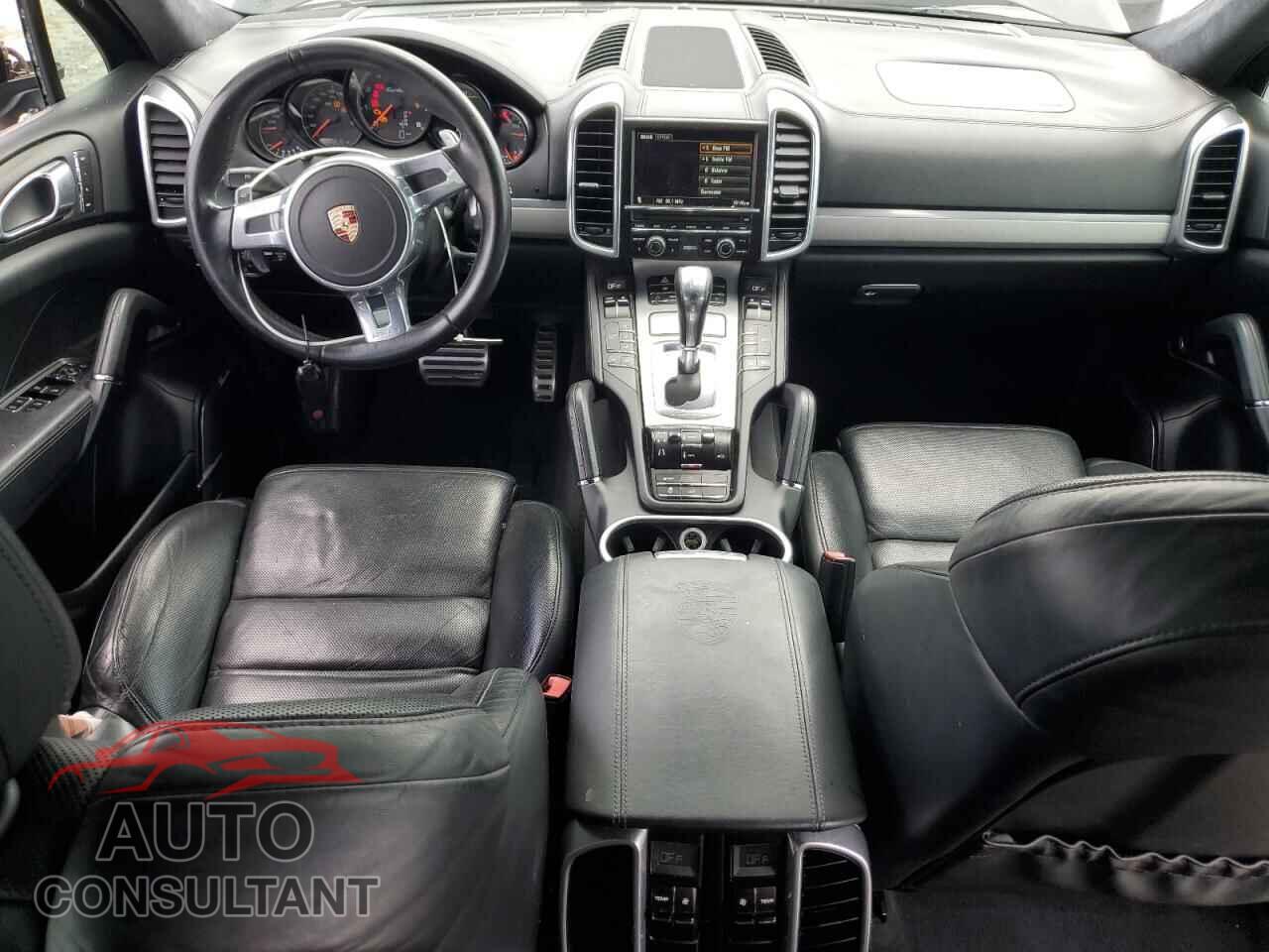 PORSCHE CAYENNE 2012 - WP1AC2A24CLA80332