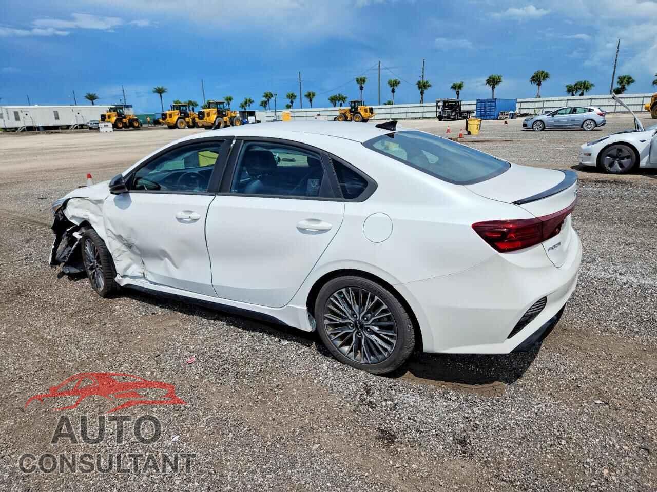 KIA FORTE 2023 - 3KPF54AD2PE658554