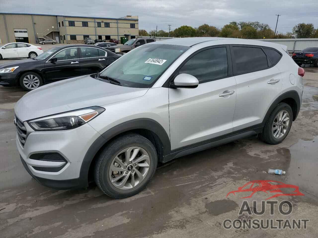 HYUNDAI TUCSON 2018 - KM8J23A41JU674651