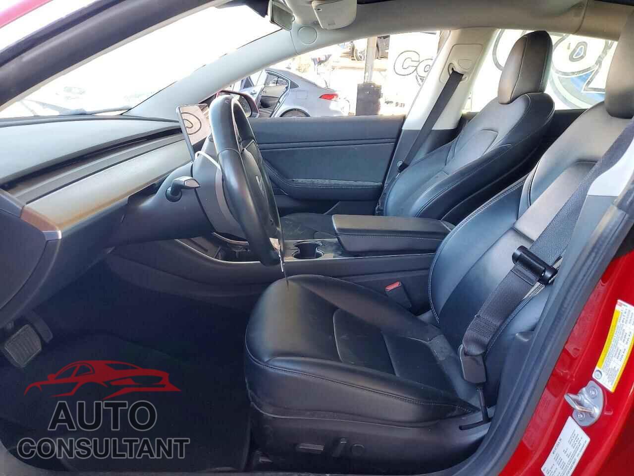 TESLA MODEL 3 2019 - 5YJ3E1EA5KF396517