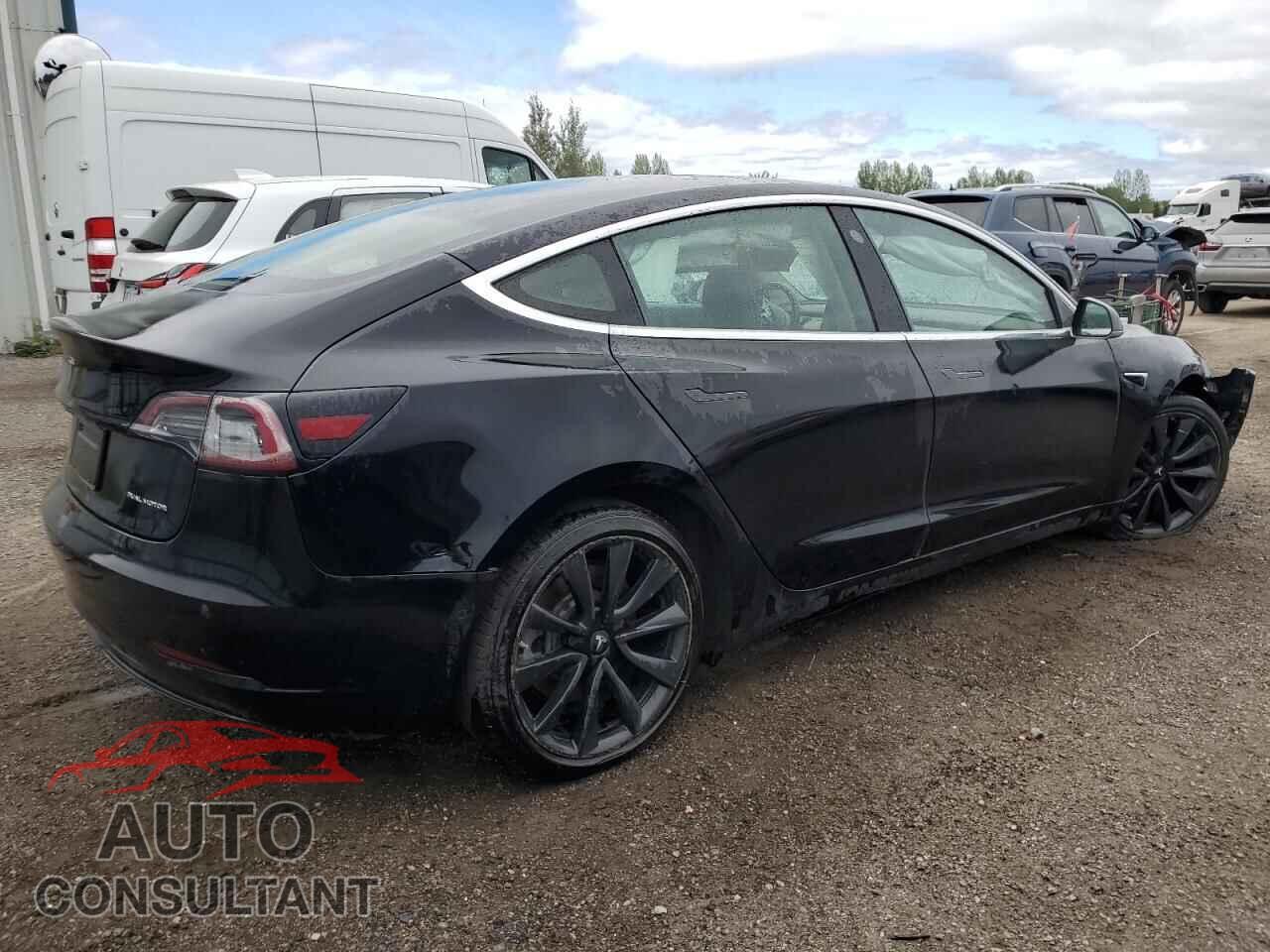TESLA MODEL 3 2019 - 5YJ3E1EB2KF415033
