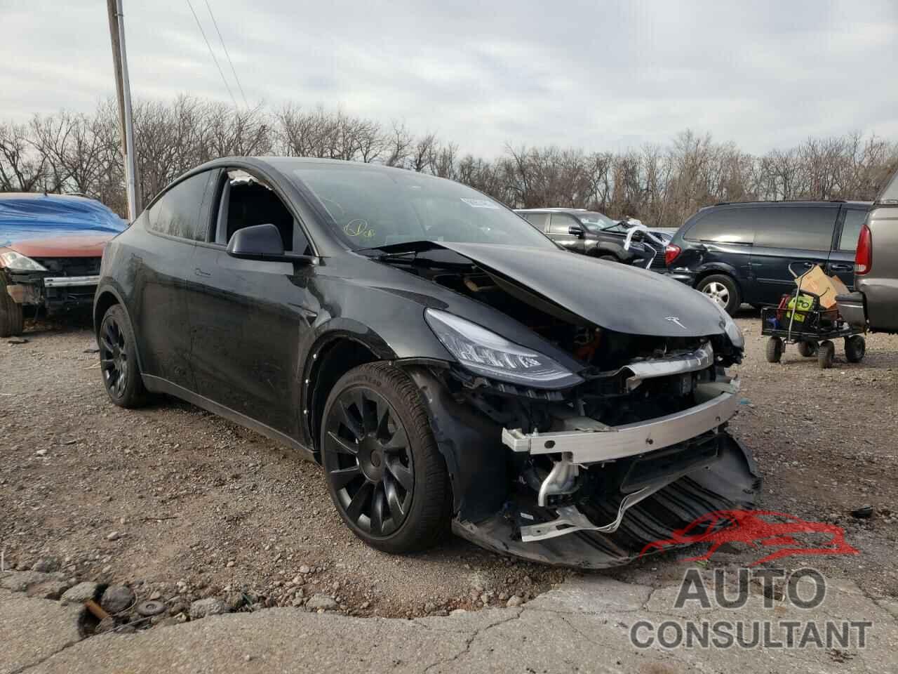 TESLA MODEL Y 2021 - 5YJYGDEE3MF065085