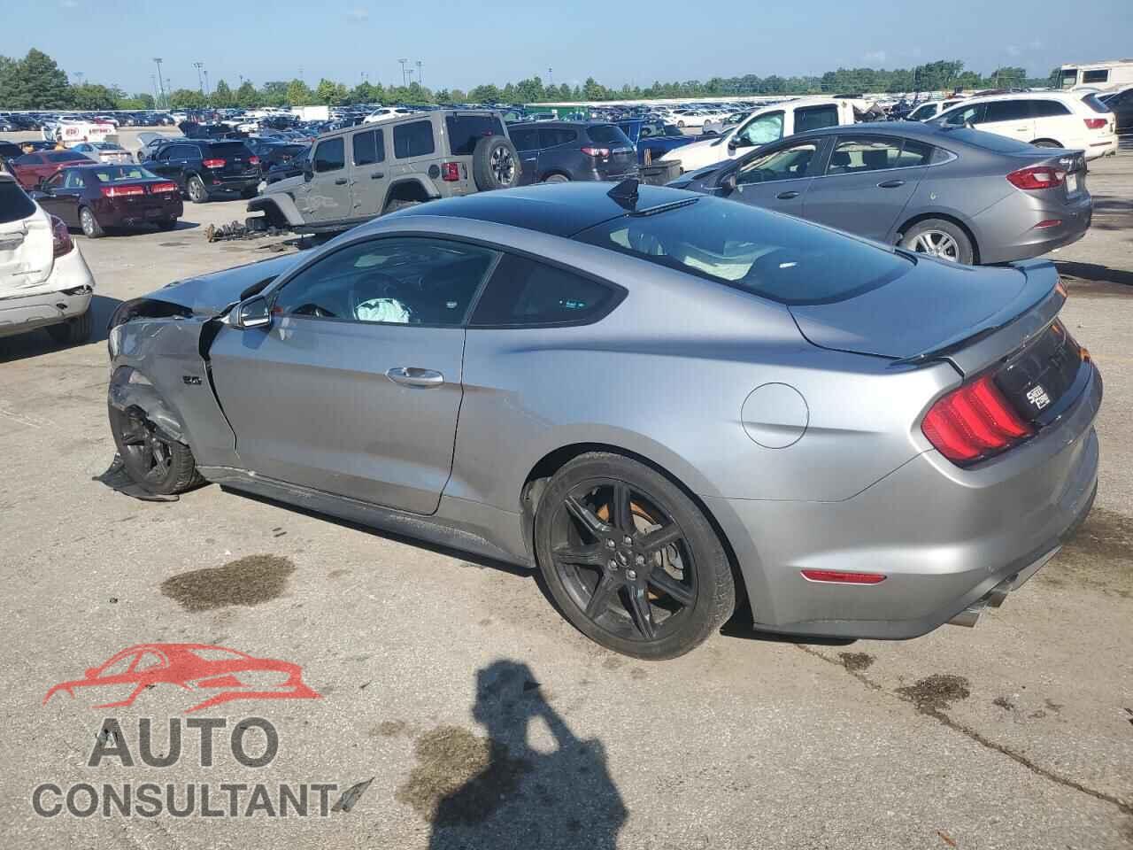 FORD MUSTANG 2020 - 1FA6P8CF7L5142931