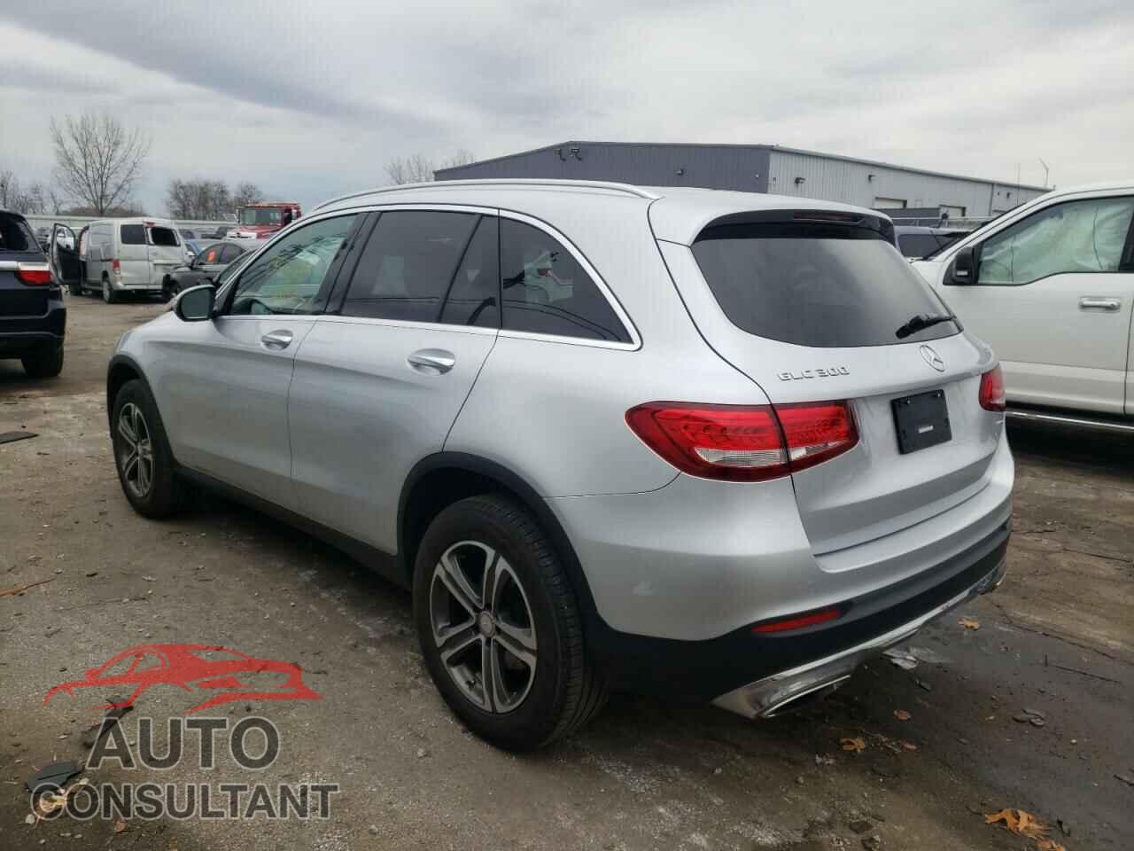 MERCEDES-BENZ GLC-CLASS 2017 - WDC0G4KB8HF142231