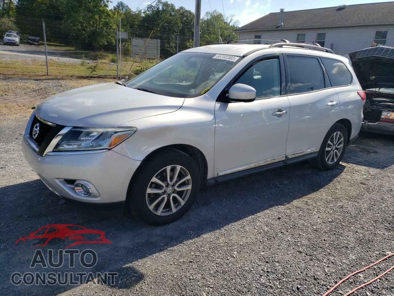 NISSAN PATHFINDER 2015 - 5N1AR2MN3FC680295
