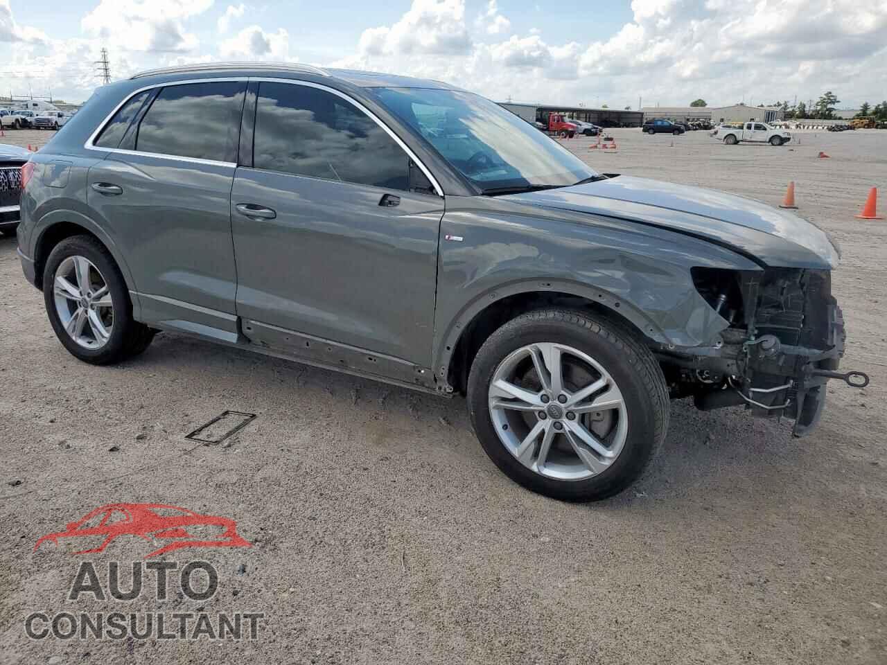 AUDI Q3 2020 - WA1EECF36L1047908